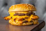 Q Lounge Smash Burger